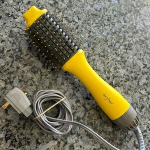 Drybar Double Shot Dryer Brush